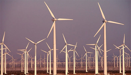 風力發電機組具有取之不盡，用之不竭、環保、可循環的特點,目前國內在運行的風力發電機有7萬多臺